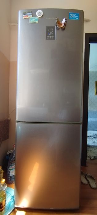 Продаю холодильник SAMSUNG