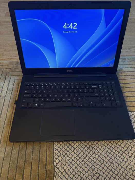 Лаптоп Dell inspirion 3583 15.6"