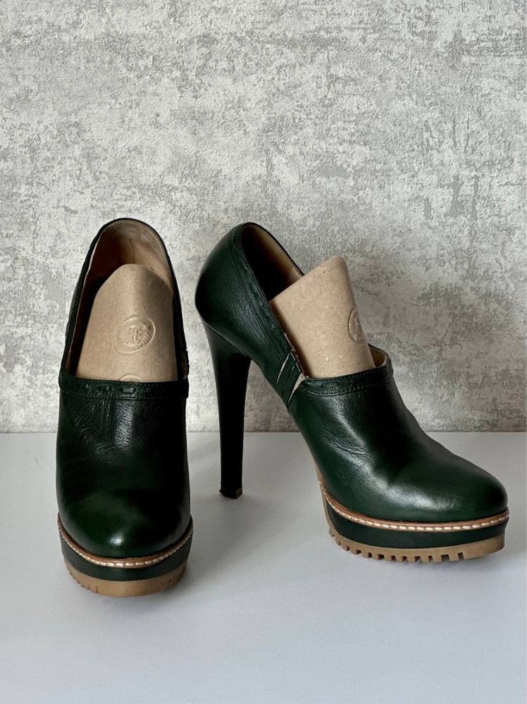 Итальянские кожаные туфли ботинки Left and Right
