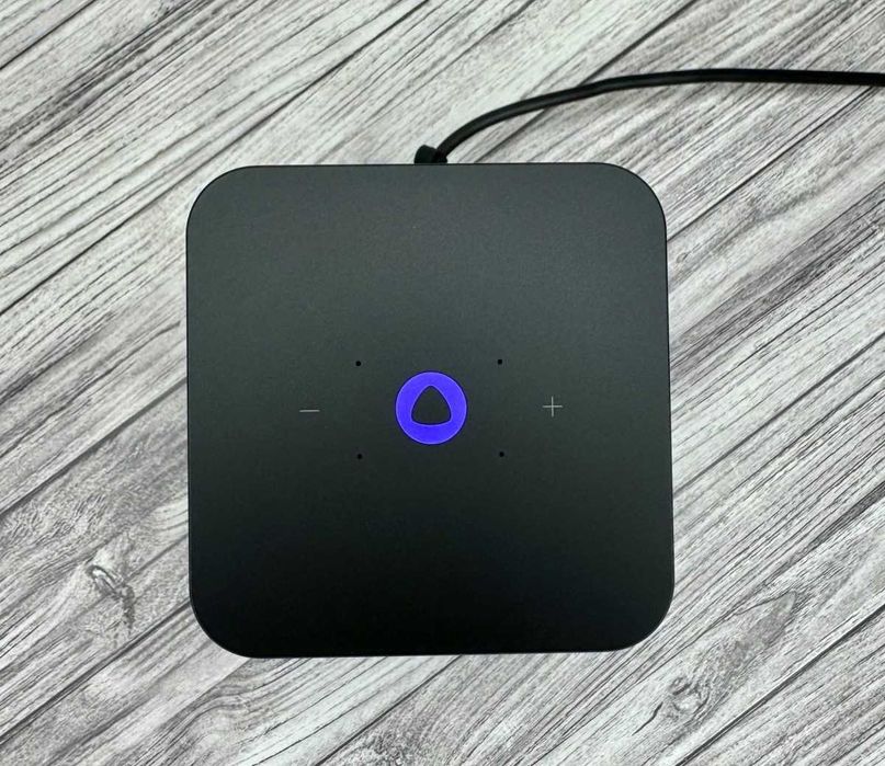 ПРОДАМ Яндекс Станция Миди (Умная колонка Алисой). Практический НОВОЕ.