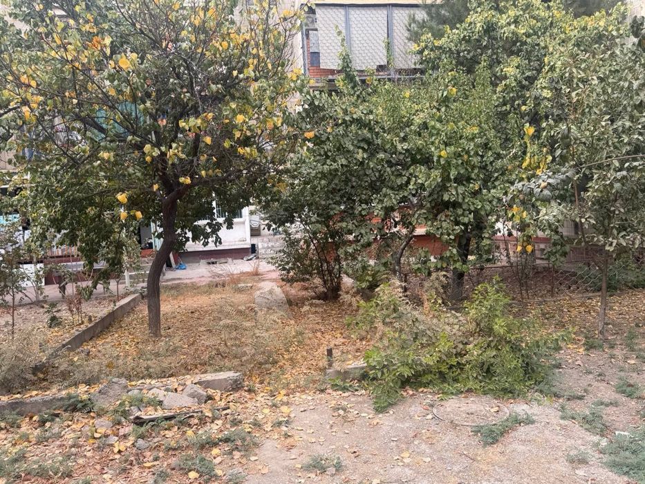 Продается алгоритм 30-квартал. 2 ком. 2 балкон улучшенко Своя