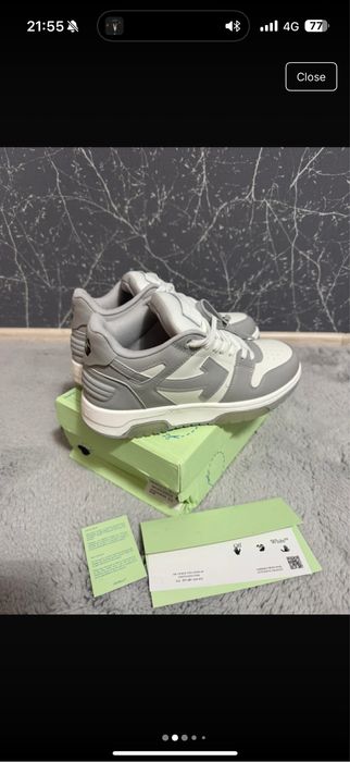 Off white out of office gri NOI