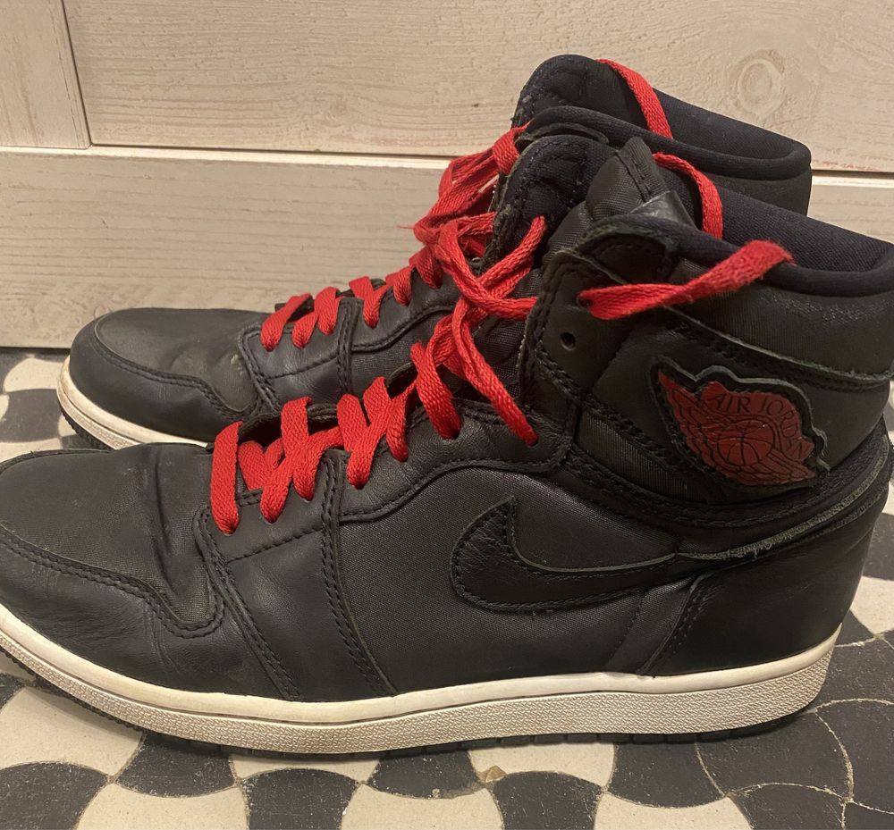Adidasi Nike Jordan