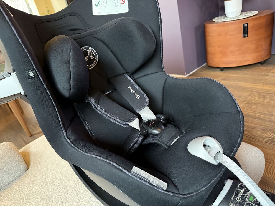 Столче за кола от 3 месечно до 4 годишно Cybex Gold Sirona M2 i-Size