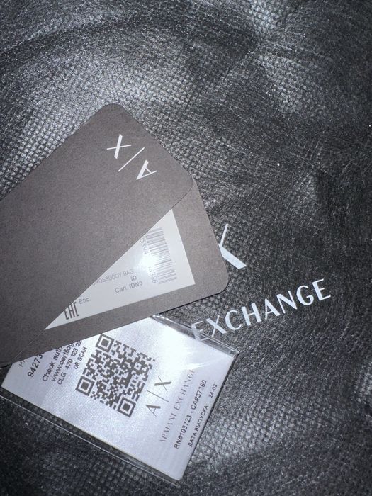 Чанта Armani Exchange в розов цвят. Неизползвана.