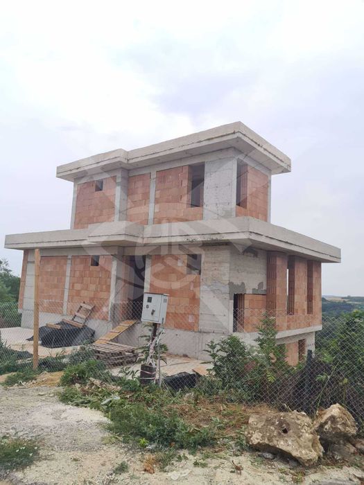 Продава се Къща в Варна, м-т Боровец - юг - 360 кв.м за 723 €/кв.м - Снимка #8