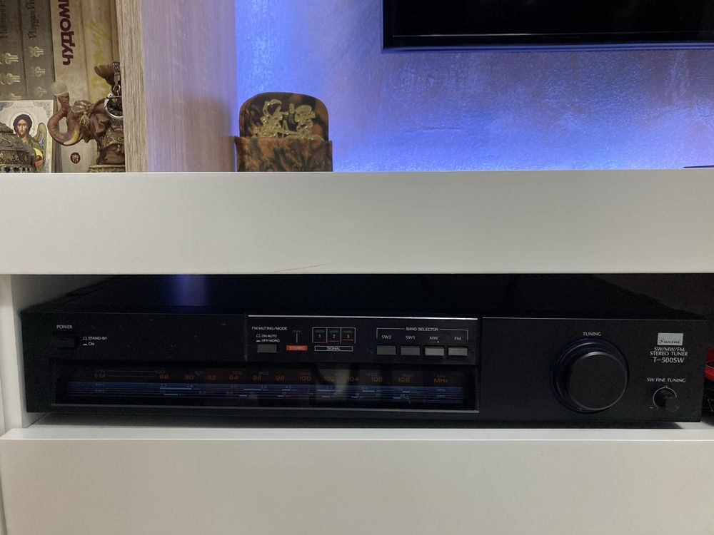 Sansui - Тунер в много добро състояние !