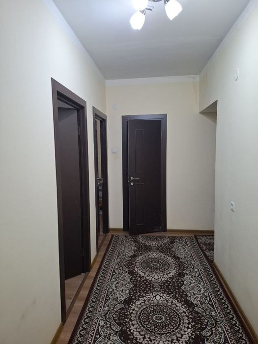 Продаётся 2-х комнатная квартира на 1 этаже вдоль главной дороги