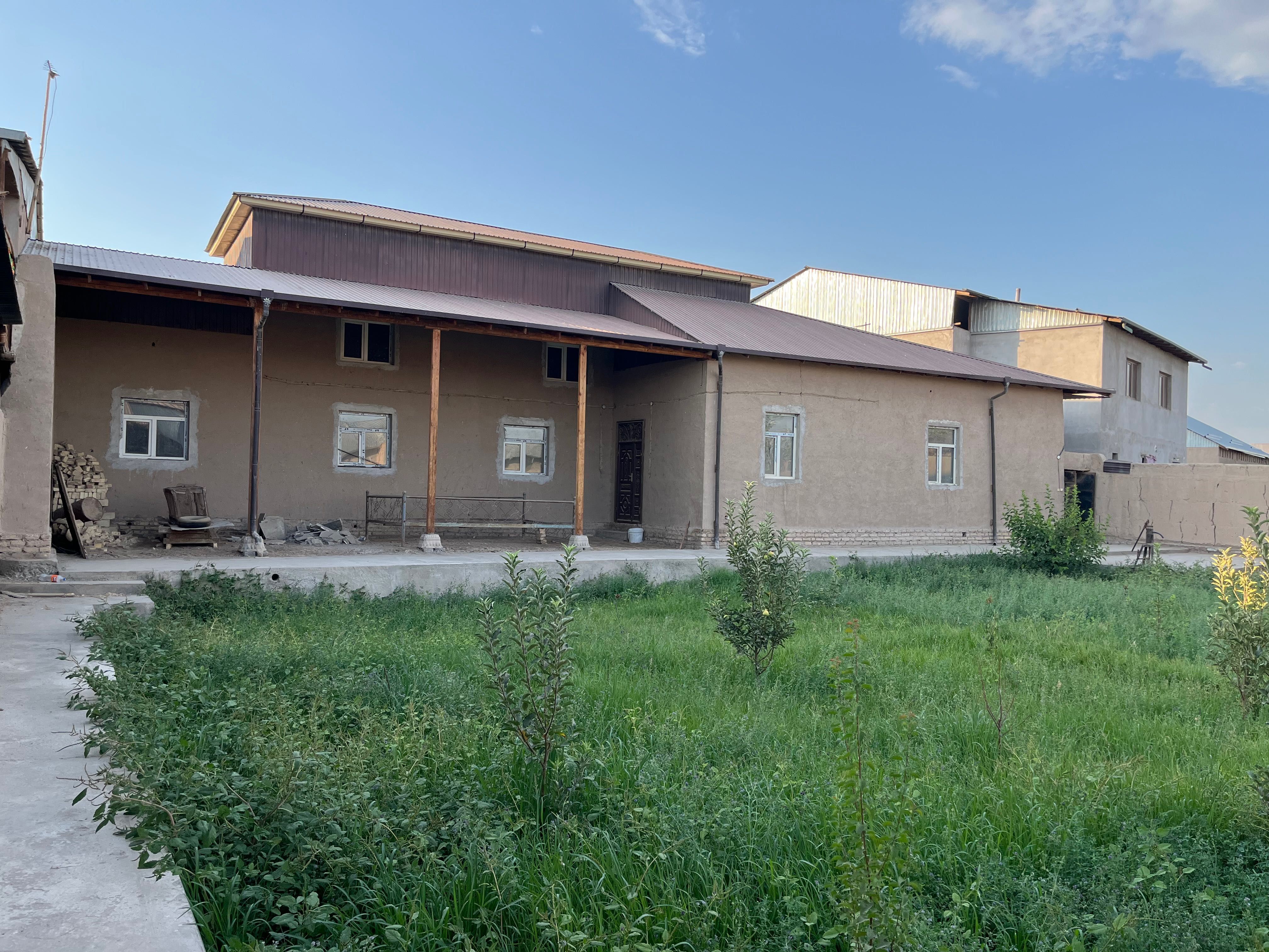 UY SOTILADI Xonqa tuman Paxtakor mahallasi