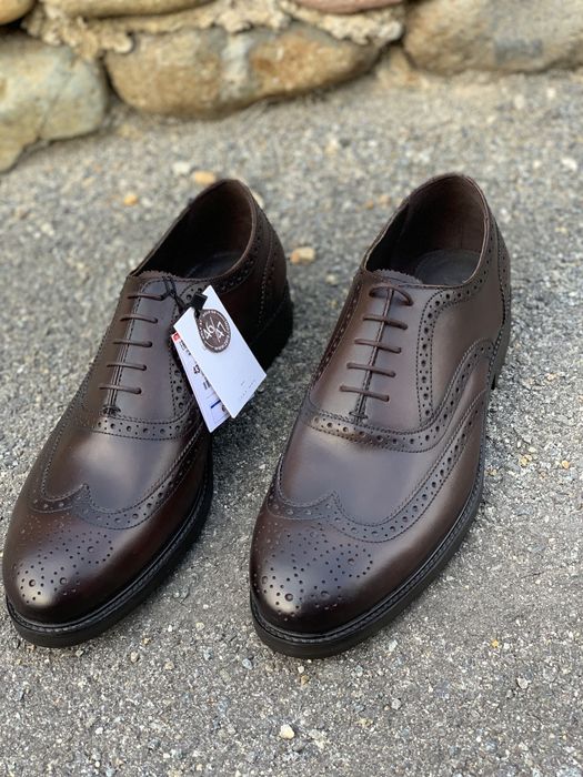 Pantofi Piele | Zara | NOI | mărimea 43 | 280 lei  Vand sau schimb