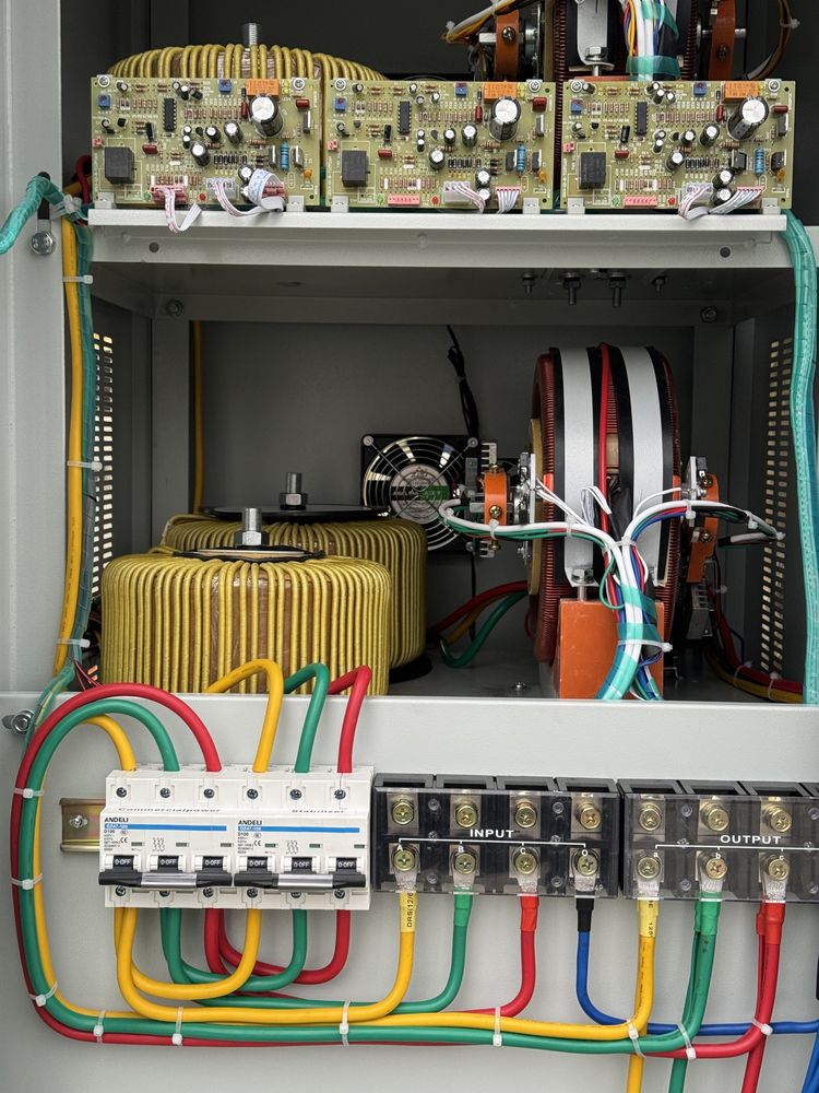 Продаю Стабилизатор напряжения ANDELI-АНДЕЛИ-SVC-60kva-380V с QR-кодом