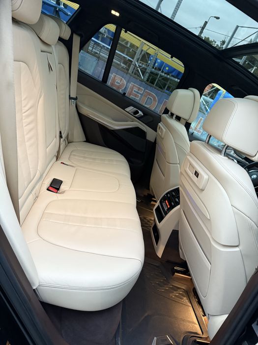 Vand BMW X5 (accept si unele variante)