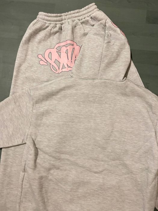 Syna World Logo Trening Set complet de hanorac si pantaloni gri cu ro