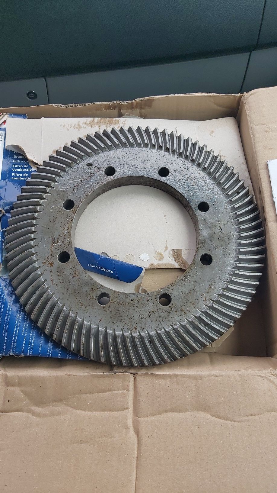 Dezmembrez Piese grebla de adunat, coroana Deutz Fahr ks 60 80 6 1.70