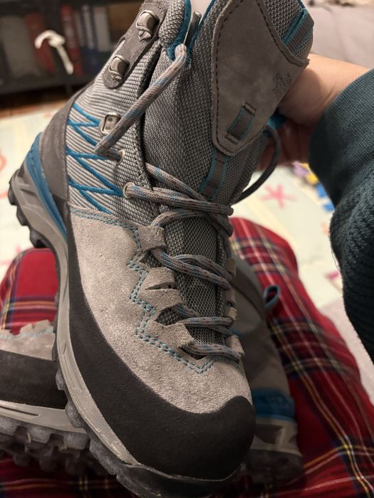 Bocanci the north face - Verbera Lightpacker 38