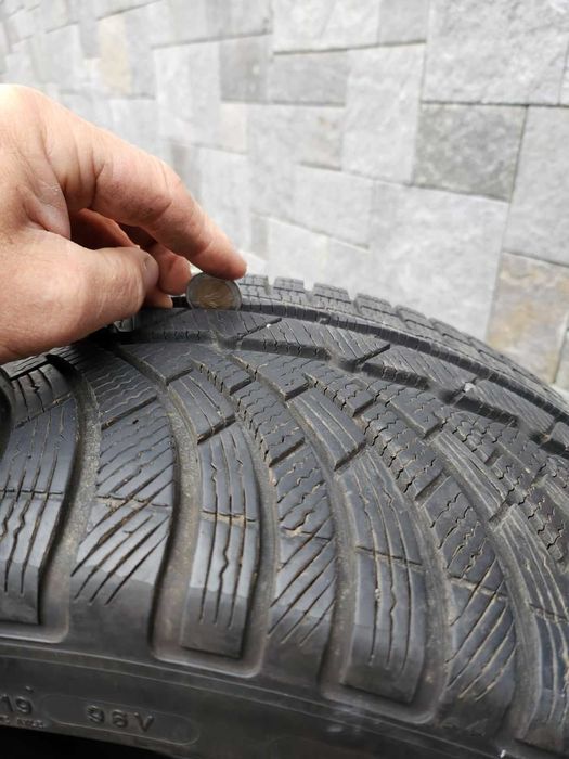 Гуми 255- 35-19 Michelin Pilot Alpin 2 броя