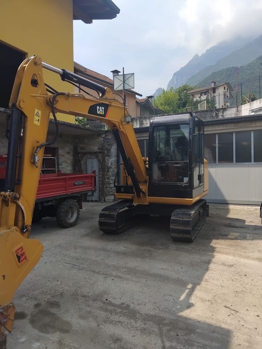 Mini Excavator Caterpilar