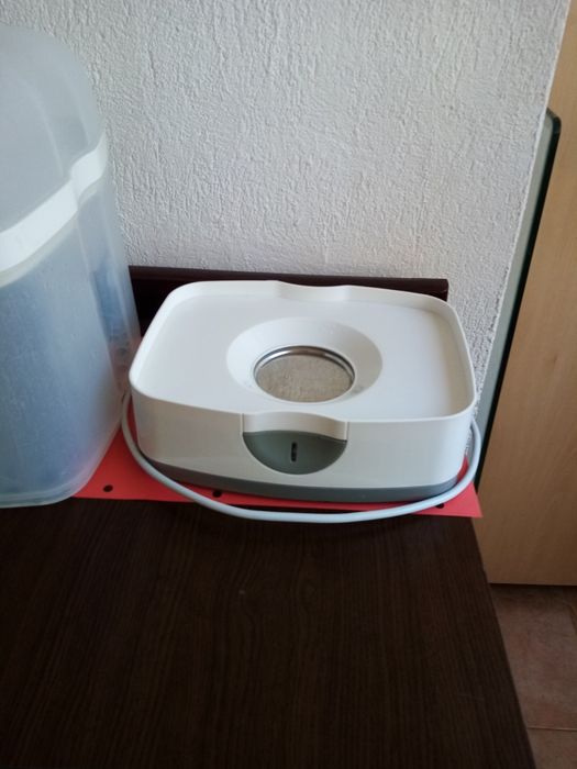 Vând sterilizator Chicco pentru suzete și biberoane mici și mari