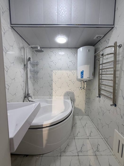 Продаётся люкс 100м2 3х ком новостройка на 4-этаж Вокзал Ширин Табака