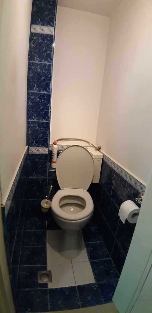 Продава се Тристаен апартамент в Търговище, Запад 1 - 73 кв.м за 1048 €/кв.м - Снимка #8