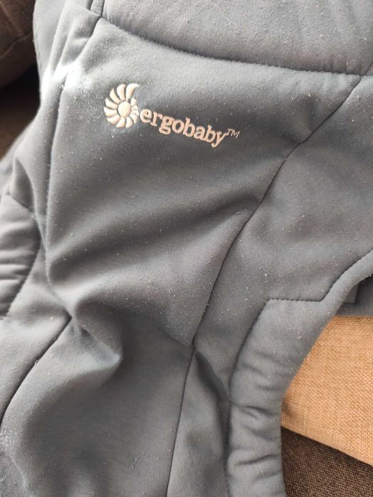 Ергономична раница Ergobaby Embrace