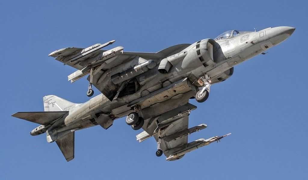 модель самолета Sea Harrier 1/72 NOVO СССР!