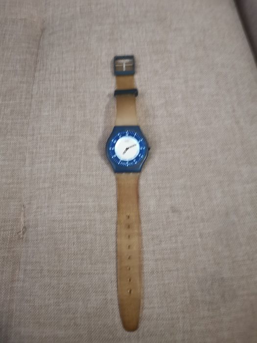 Силиконов часовник swatch