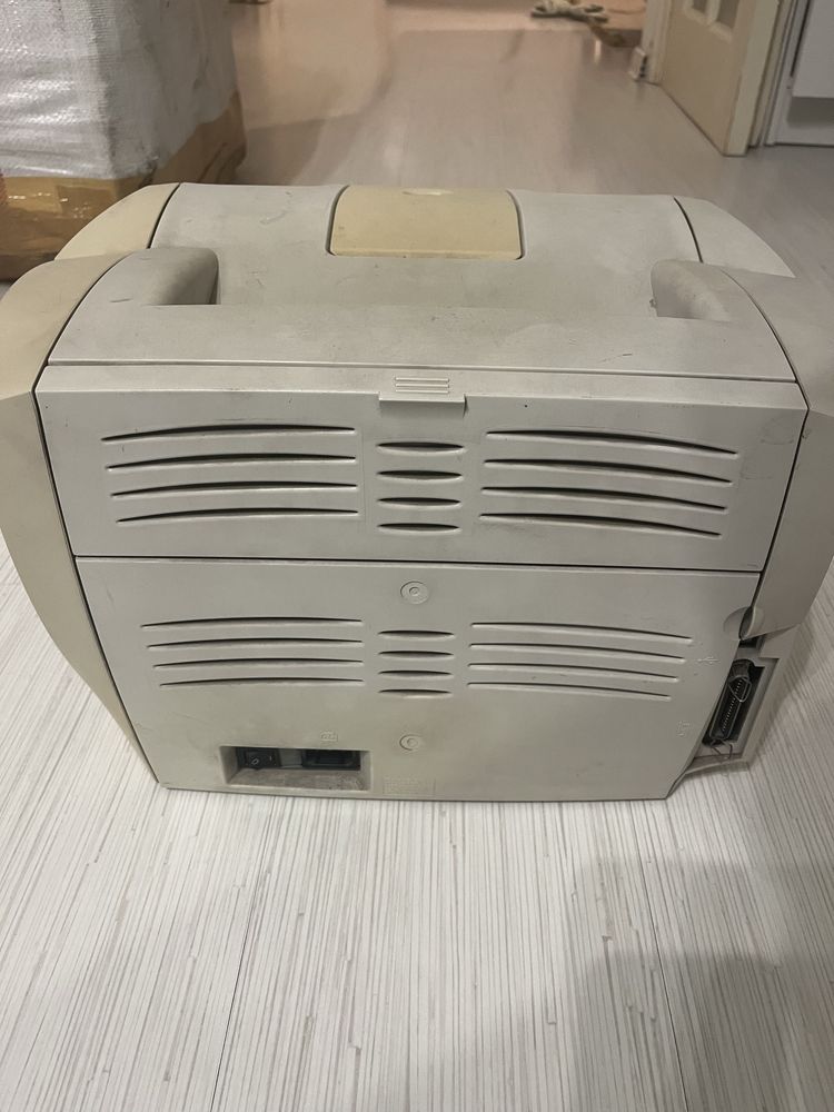 Принтер лазерный HP