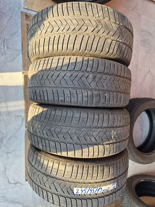 Vând cauciucuri 245/45/19 M+S set complet imp Germania//Pirelli//