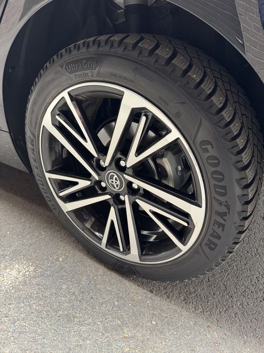 Диск от камри 80