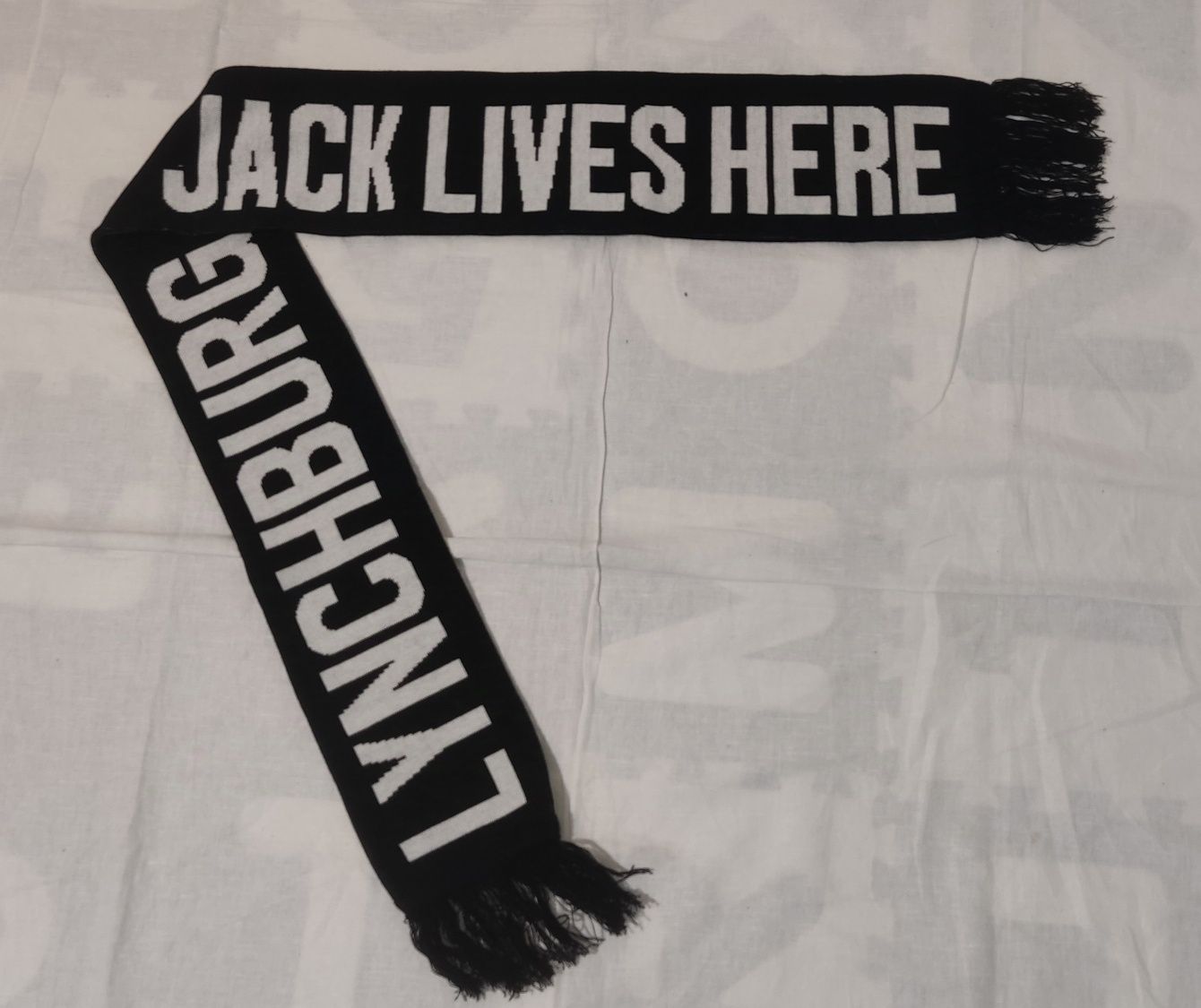Fular Jack Daniel's Jack Lives Here Lynchburg scarf eșarfă colecție