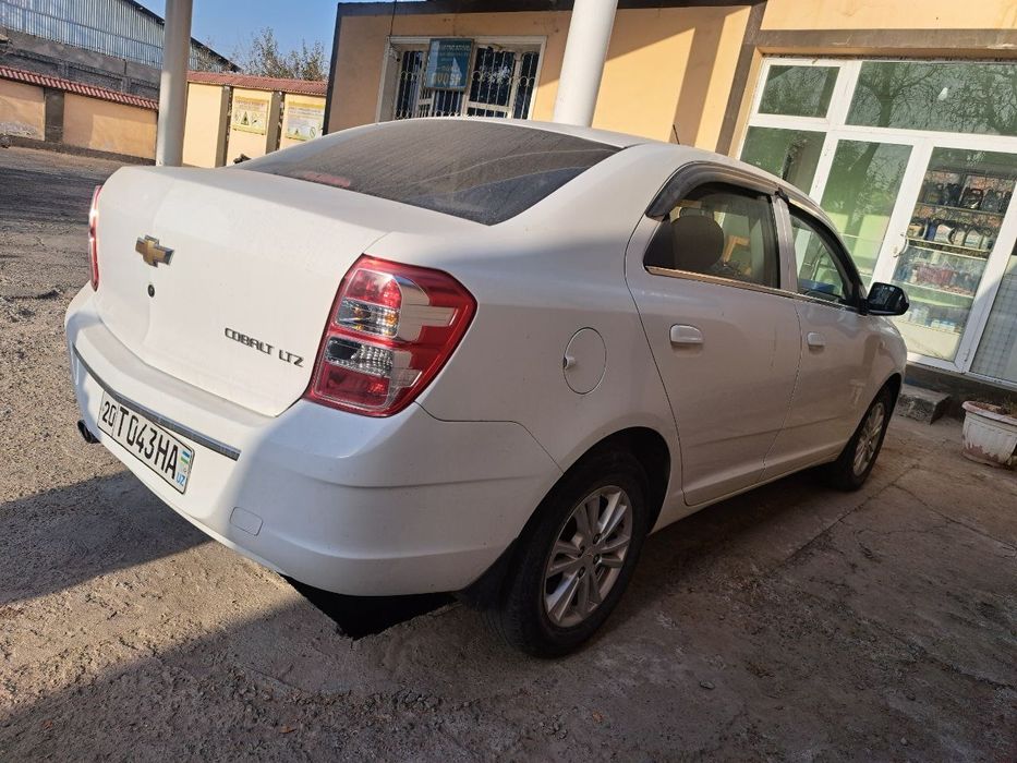 Сотилади хаммаси уенги