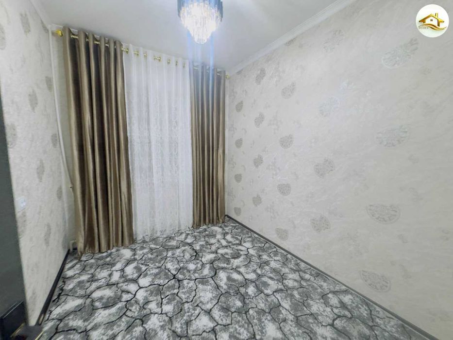 Продаётся 4х квартира на 4 этаж орр ДИНАМО