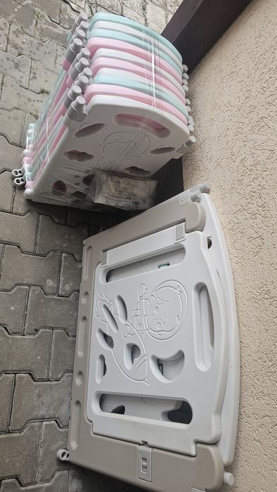 Loc de joacă copii tip tarc Go Kart