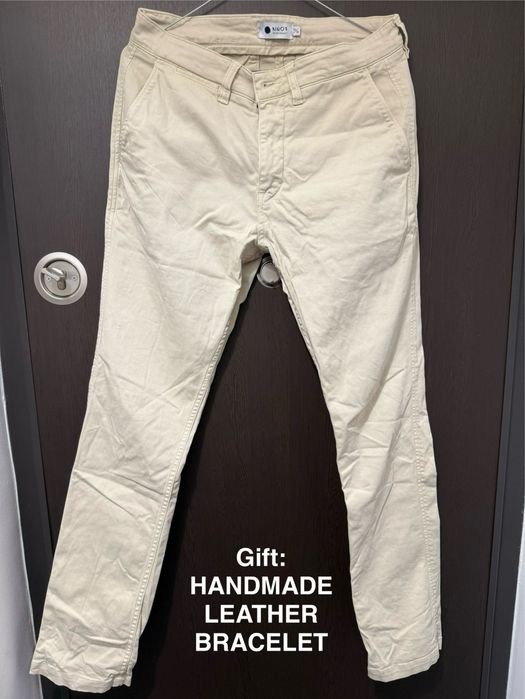 Pantaloni chino premium + bratara cadou