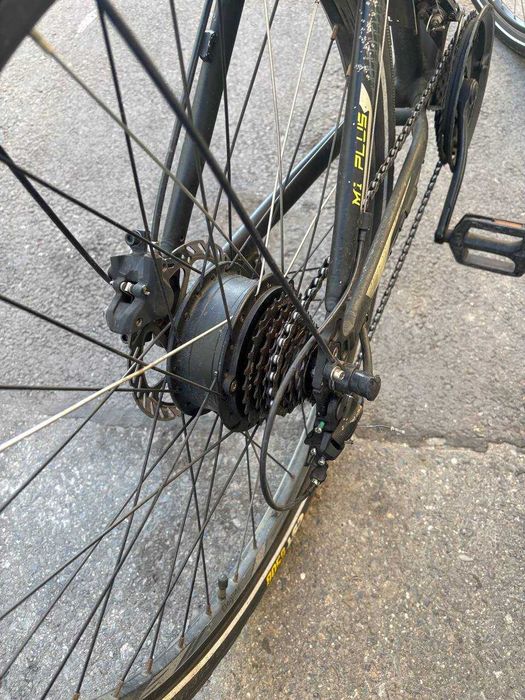 Vând bicicletă electrică Eleglide M1