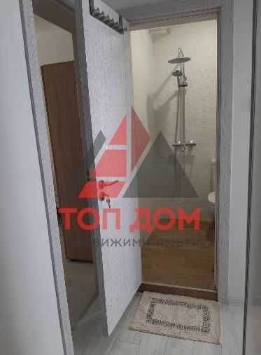 Дава се под наем Тристаен апартамент в Варна, Център - 70 кв.м за 800 € - Снимка #3