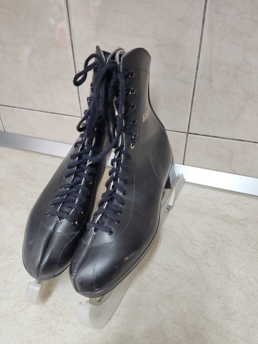 Patine Hudora din piele marimea 45