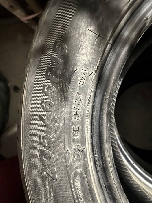 Shina Dynamo 15 razmer yahshi holatta 4 ta donas