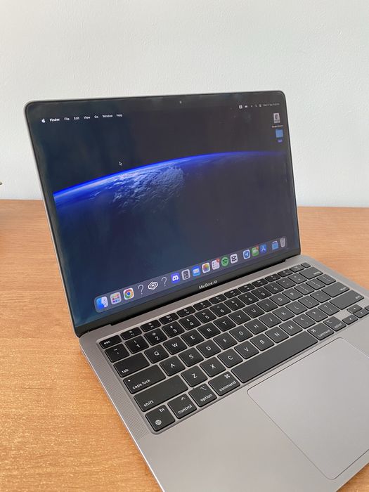 Macbook Air M1 13.3 inch
