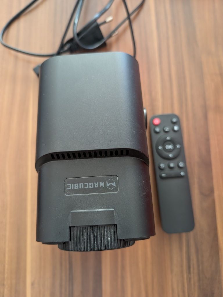 Смарт LED Проектор Magcubic® HY320 Mini 300ANSI 1080p 4K Android 11