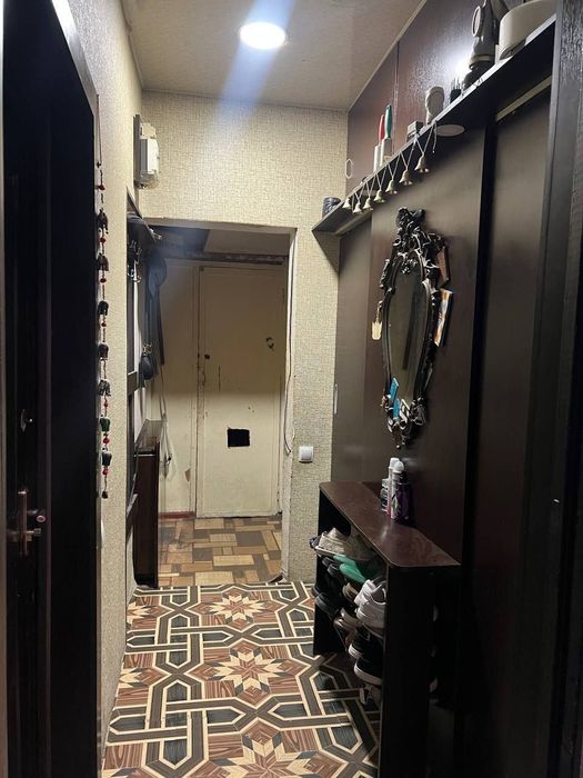 2в3 1этаж 4дом Чилонзор 3кв