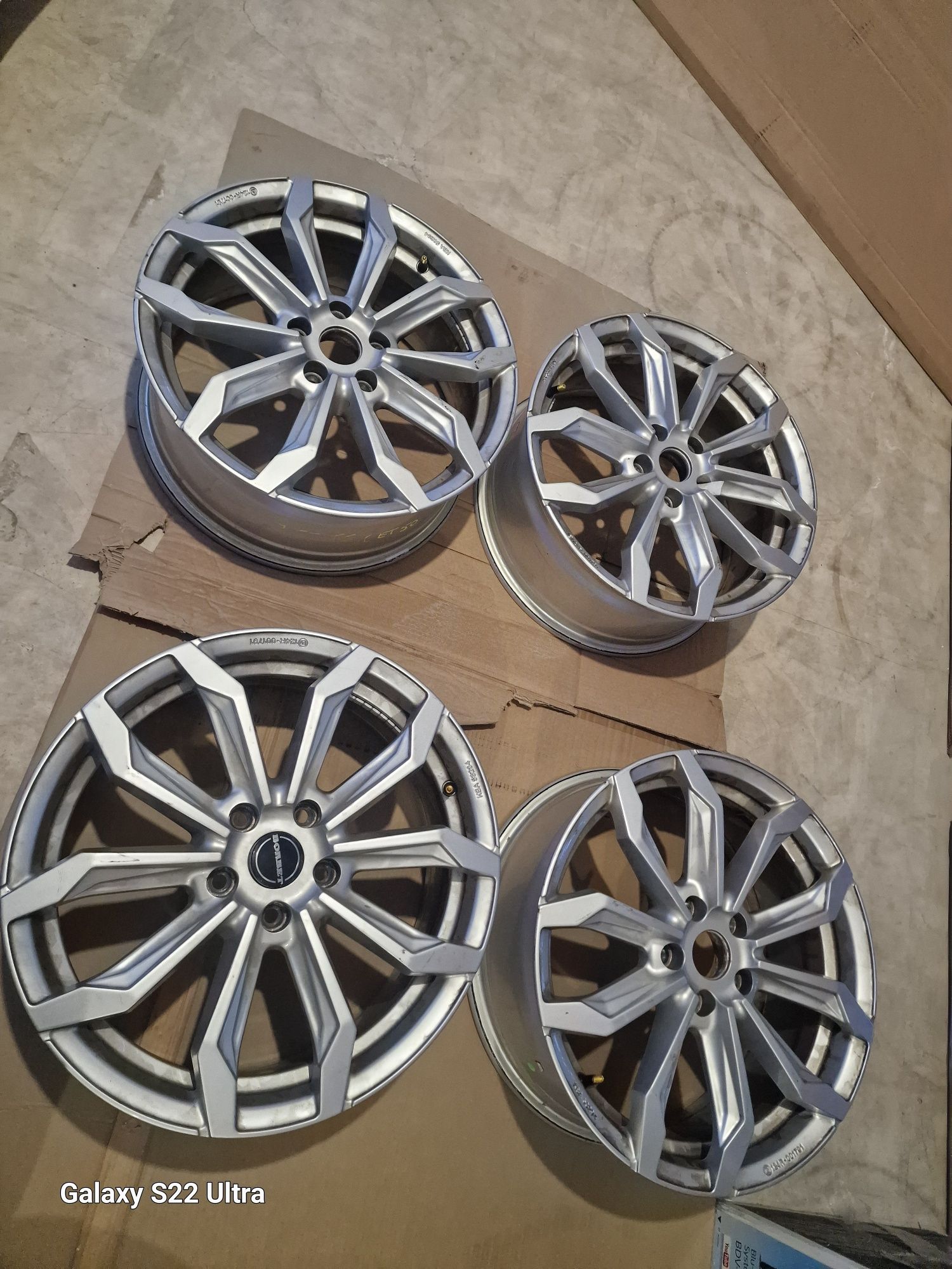 Volksvagen Passat 18  Audi  Mercedes Vito 18 цола Нов внос от
