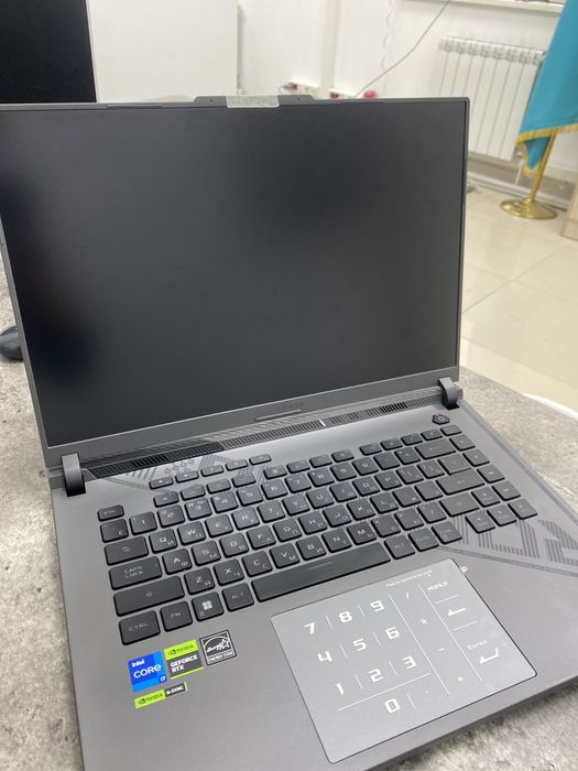 Ноутбук ASUS ROG Strix G16