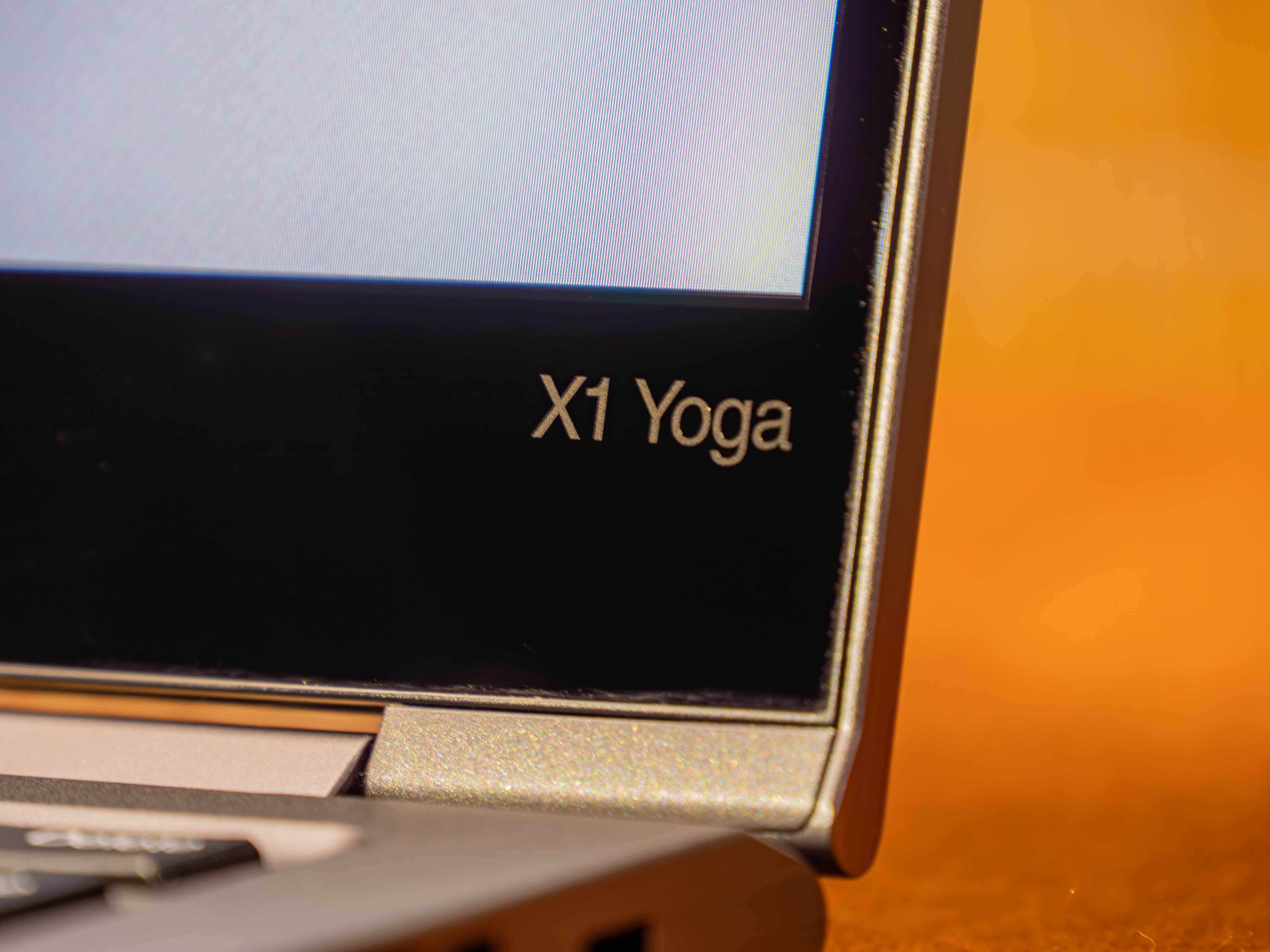 Lenovo ThinkPad X1 Yoga Gen. 5 2 în 1