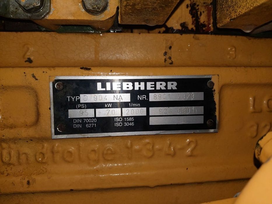 Motor lIebherr D904NA 70 KW