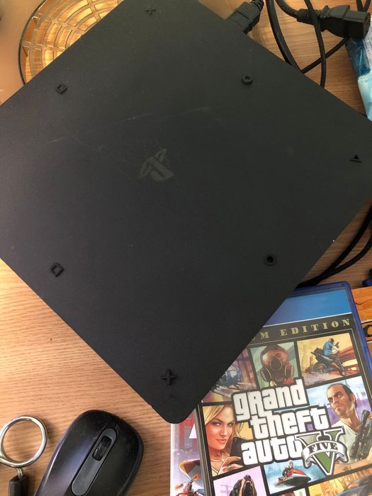 For sale ps4 !!!