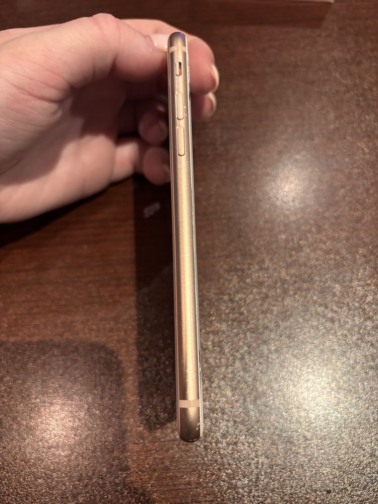 iPhone 8 Rose Gold 64GB