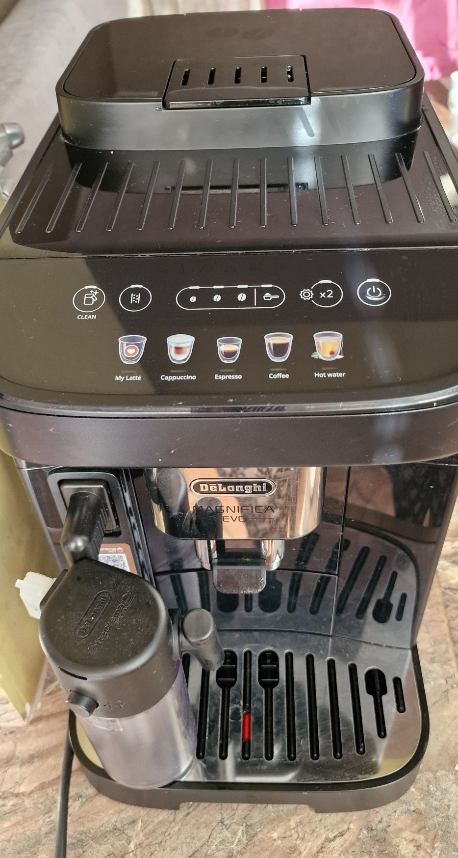 Кафеавтомат De'Longhi Magnifica Evo ECAM 290.61.B с ГАРАНЦИЯ