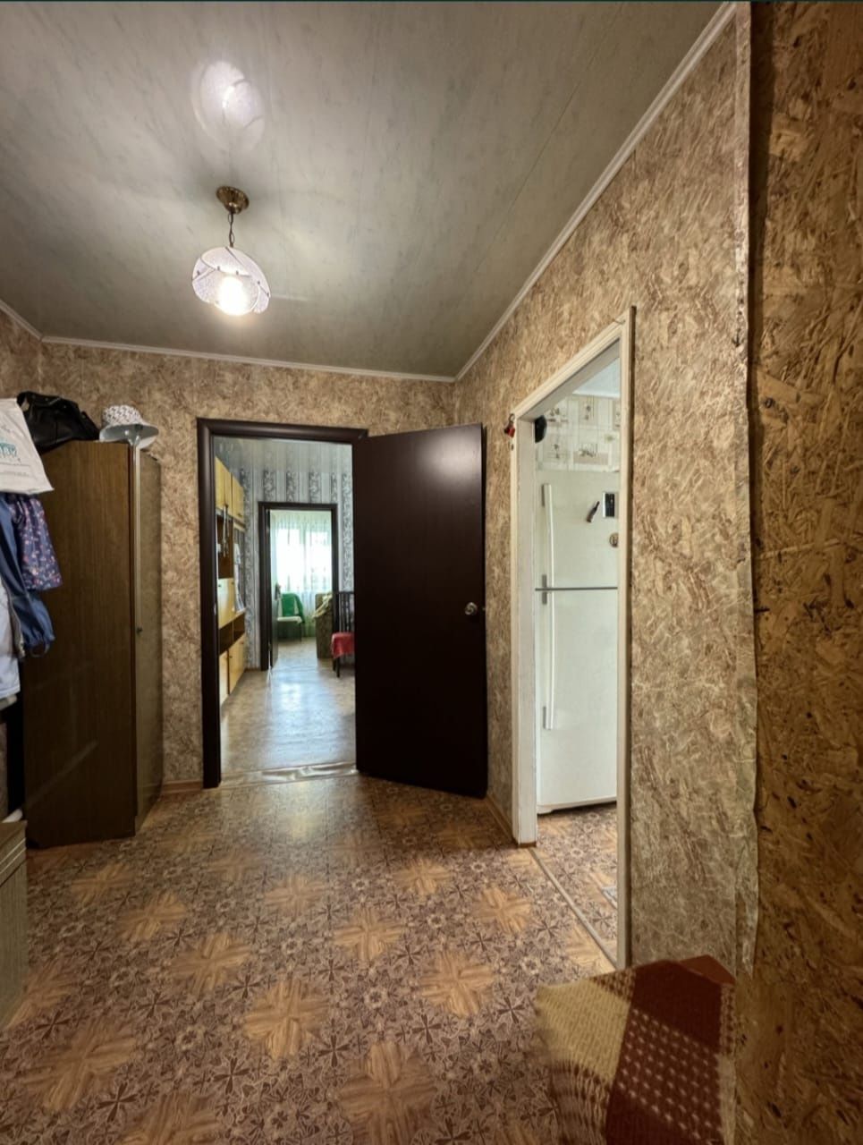 Продам дом в центре Бишкуля